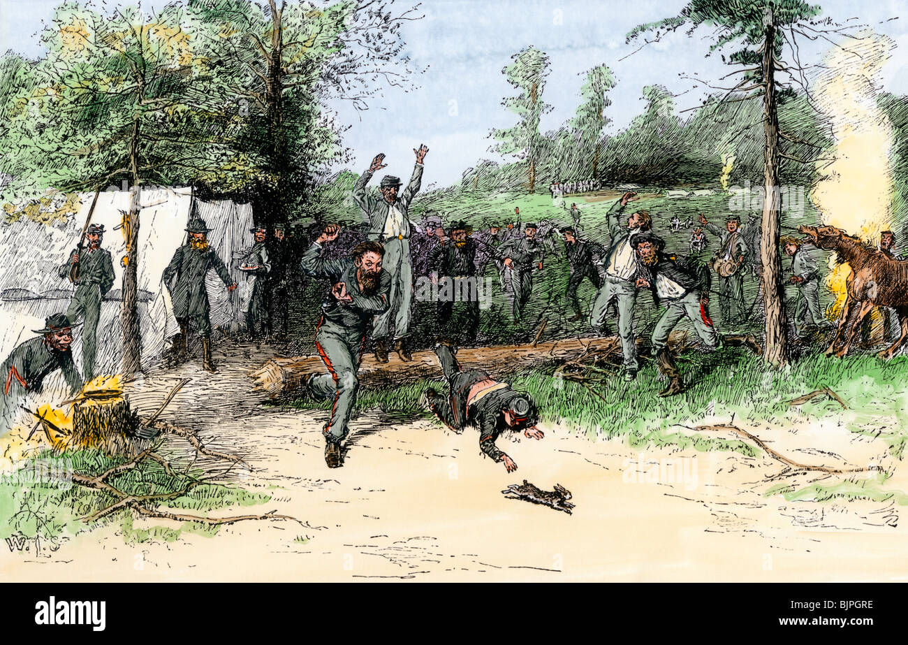Hungrig Eidgenossen auf der Jagd nach einem Kaninchen durch ihr Lager läuft, US-Bürgerkrieg. Hand - farbige Holzschnitt Stockfoto