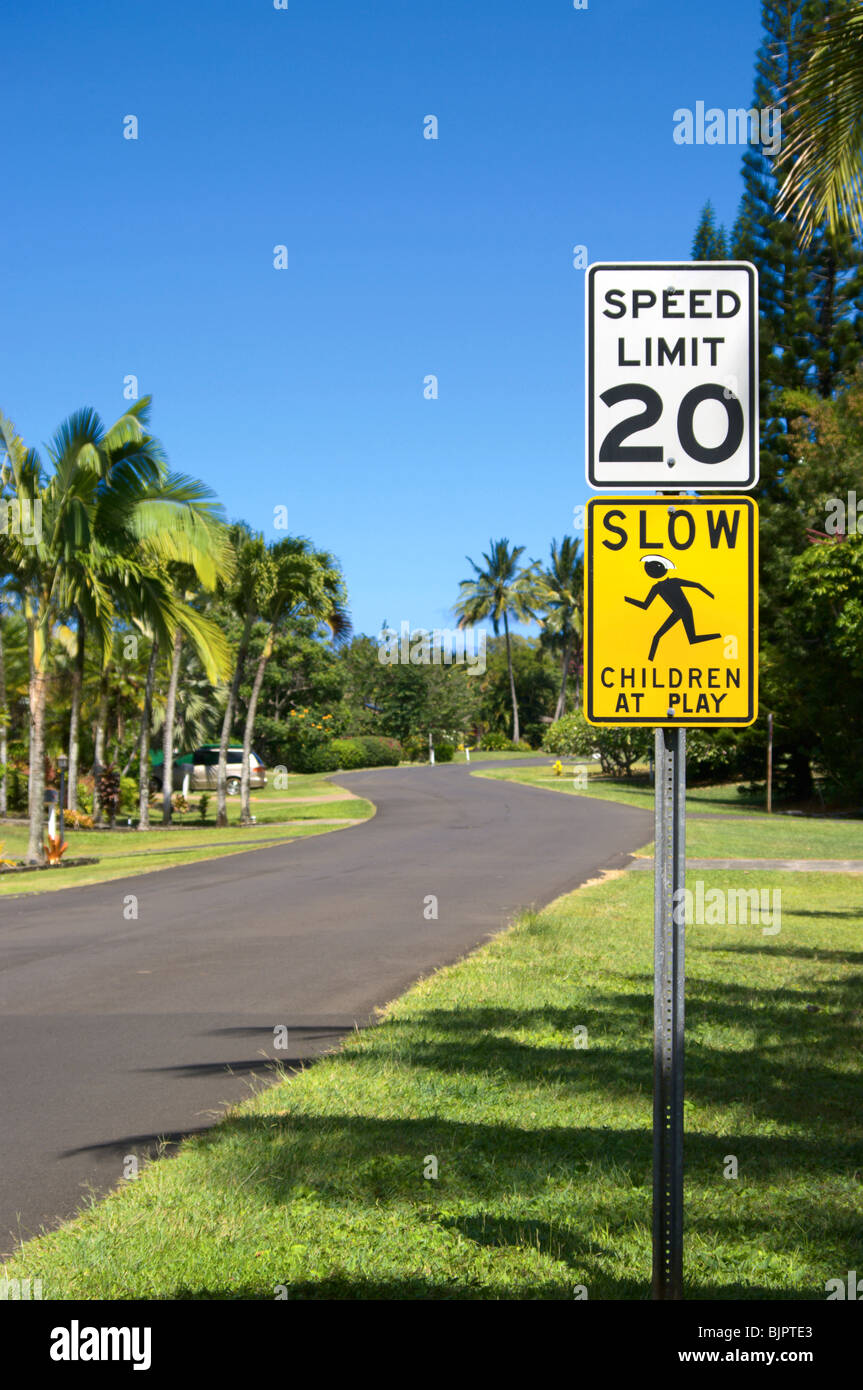 Tempolimit Schild Princeville Kauai HI Stockfoto