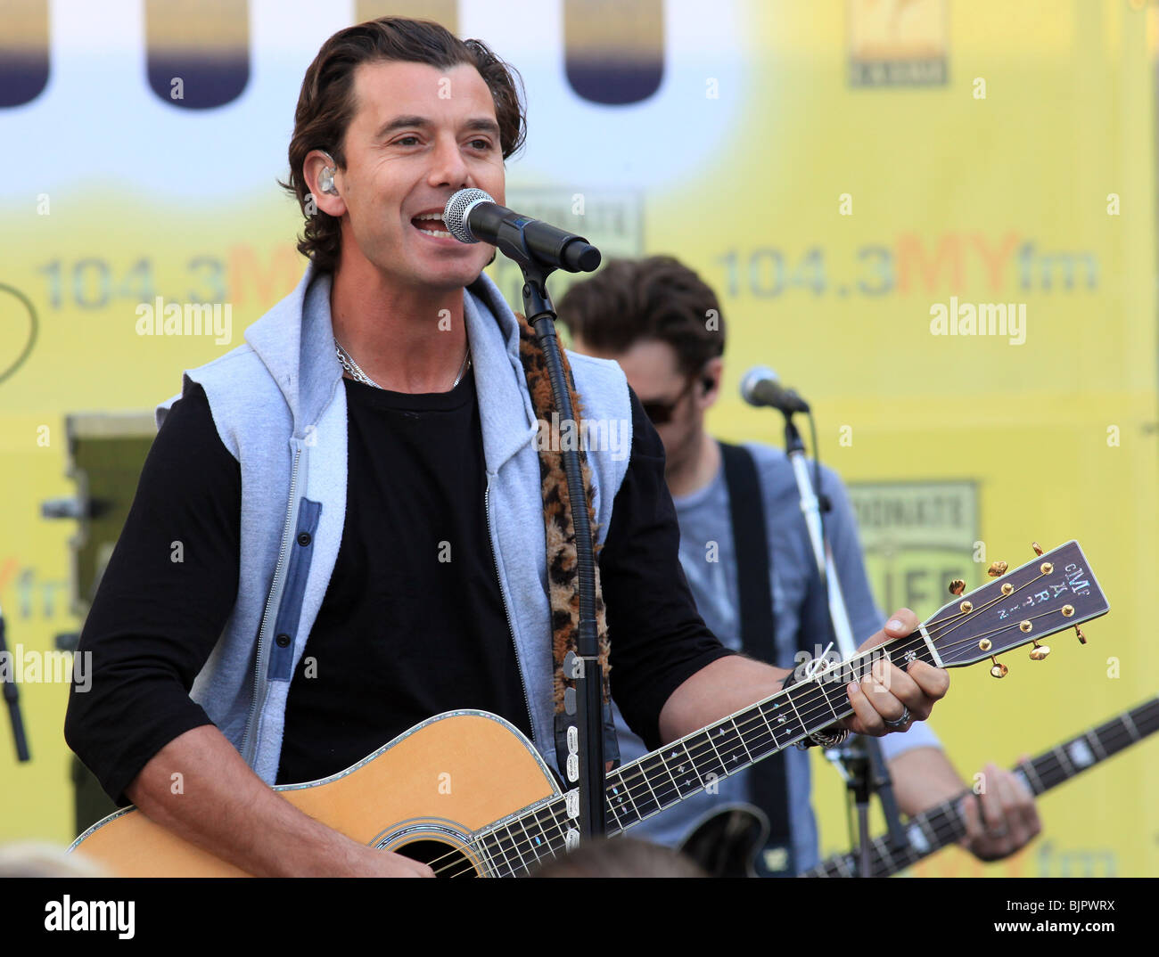 GAVIN ROSSDALE Spenden Leben Konzert Reihe DOWNTOWN LOS ANGELES CA USA 25. März 2009 Stockfoto