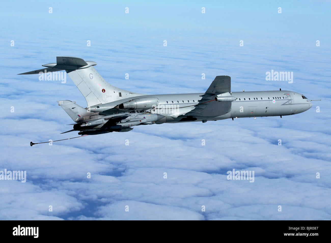 VC10 der RAF während des Fluges tanken der Tornado GR4 Stockfoto