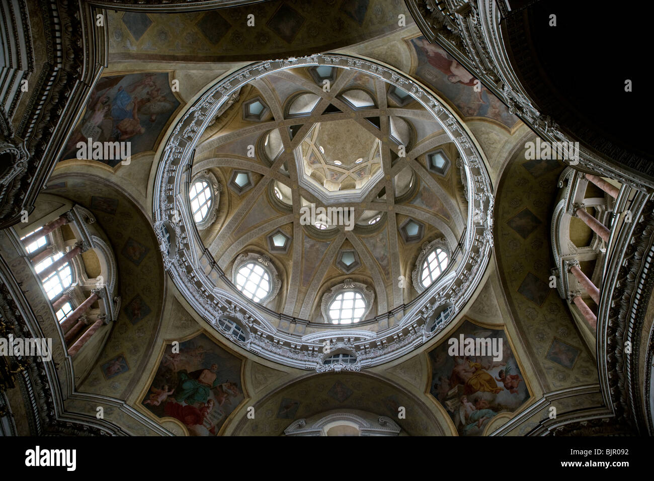 Italien, Piemont, Torino, Turin, Kirche von San Lorenzo, Innenraum Stockfoto