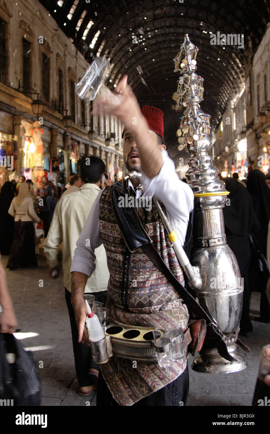 Traditionelle Wasser-Verkäufer in Damaskus, Syrien Stockfoto