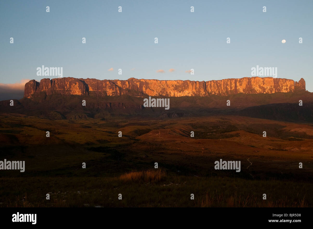 Sonnenuntergang am Mount Roraima Stockfoto
