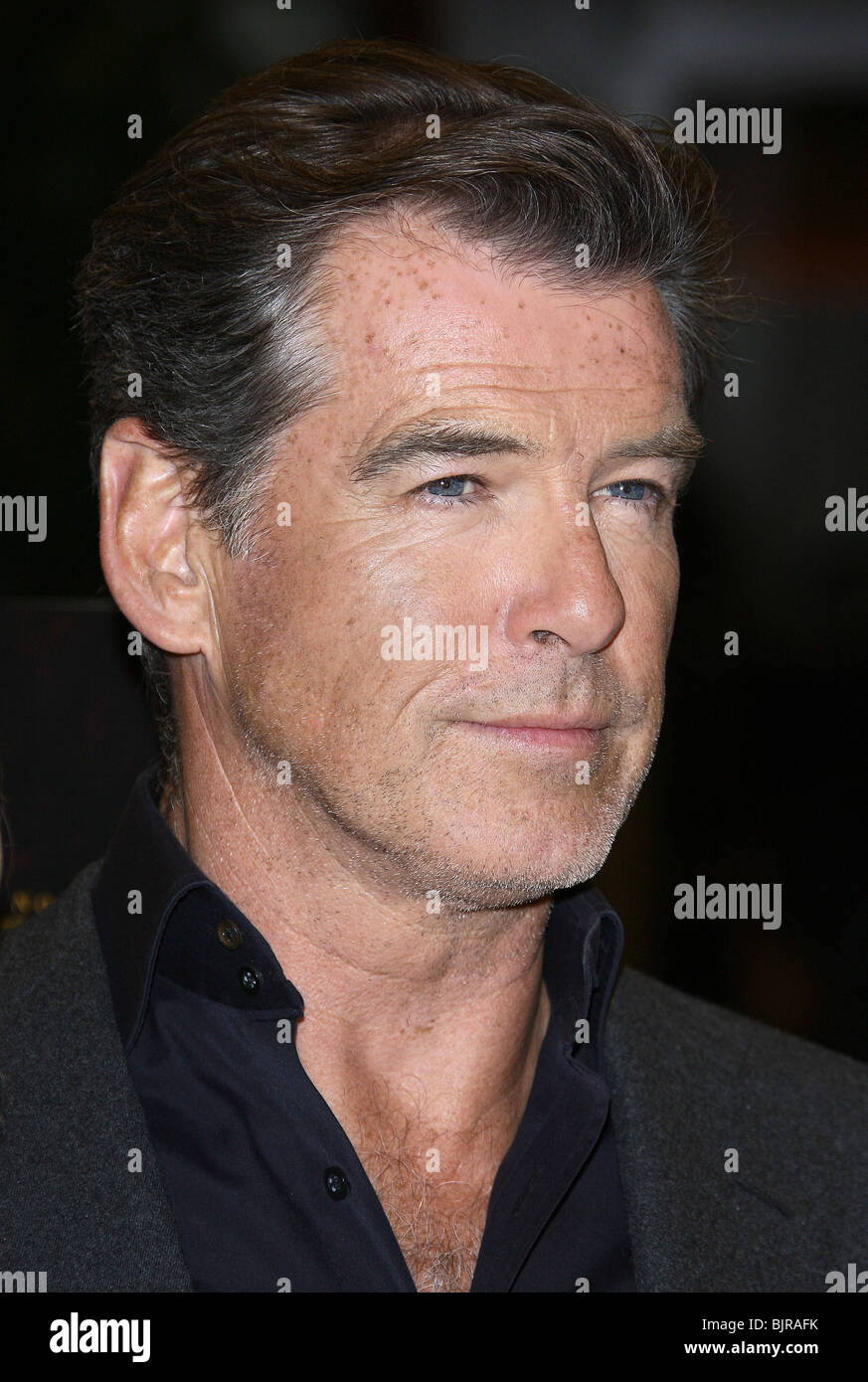 PIERCE BROSNAN die größte LOS ANGELES PREMIERE HOLLYWOOD LOS ANGELES CA USA 25. März 2010 Stockfoto