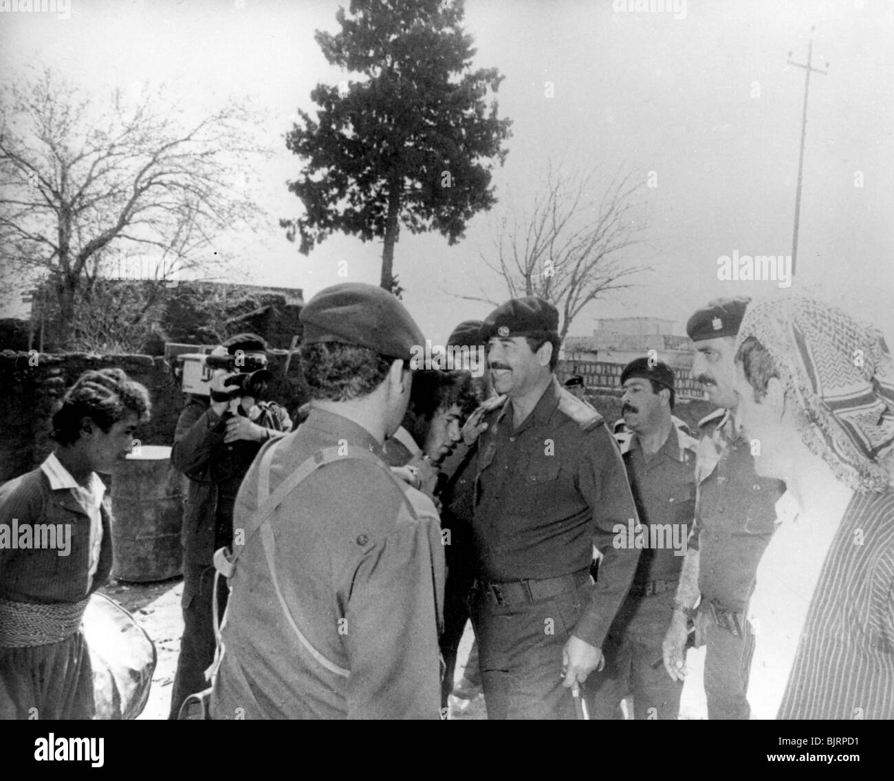 Saddam Hussein Touring der Nation, der Irak, 1987. Artist: Unbekannt Stockfoto