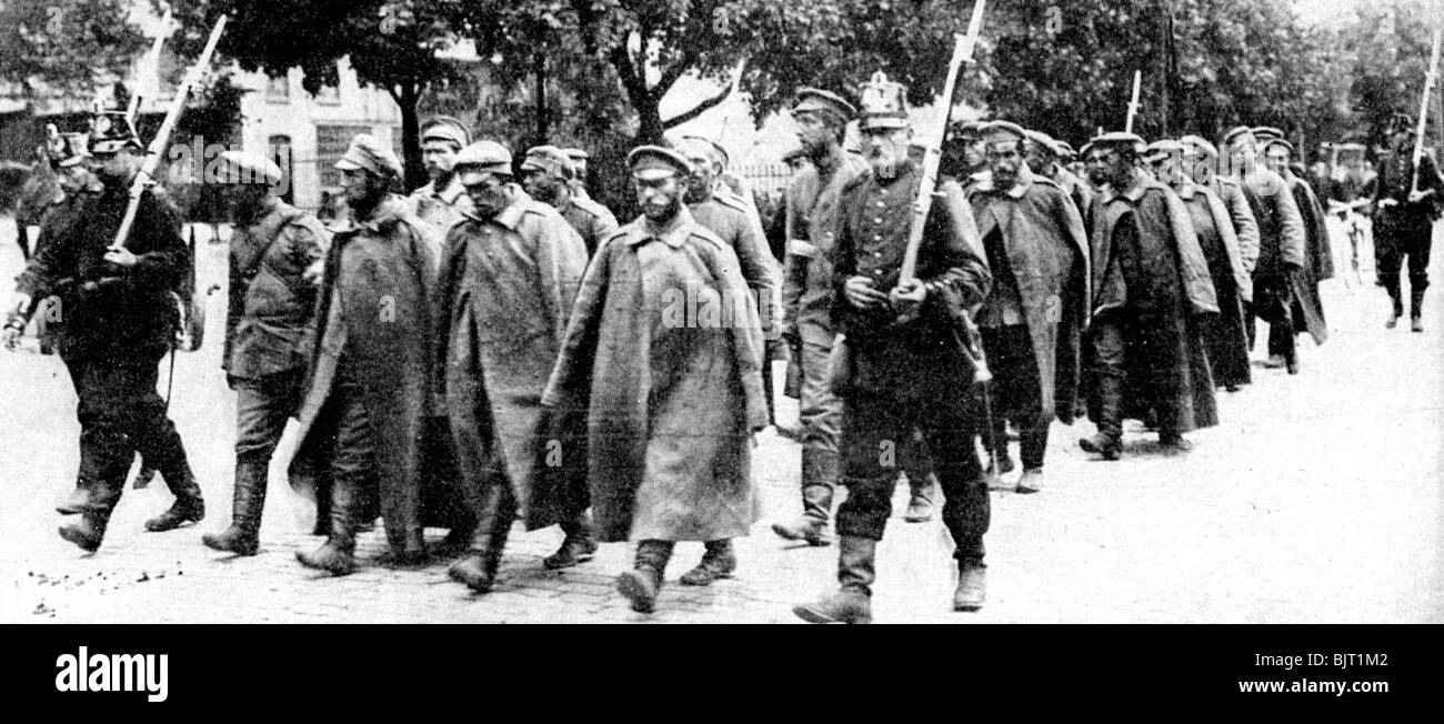 Russische Gefangene, Ostpreußen, Erster Weltkrieg, 1914. Artist: Unbekannt Stockfoto