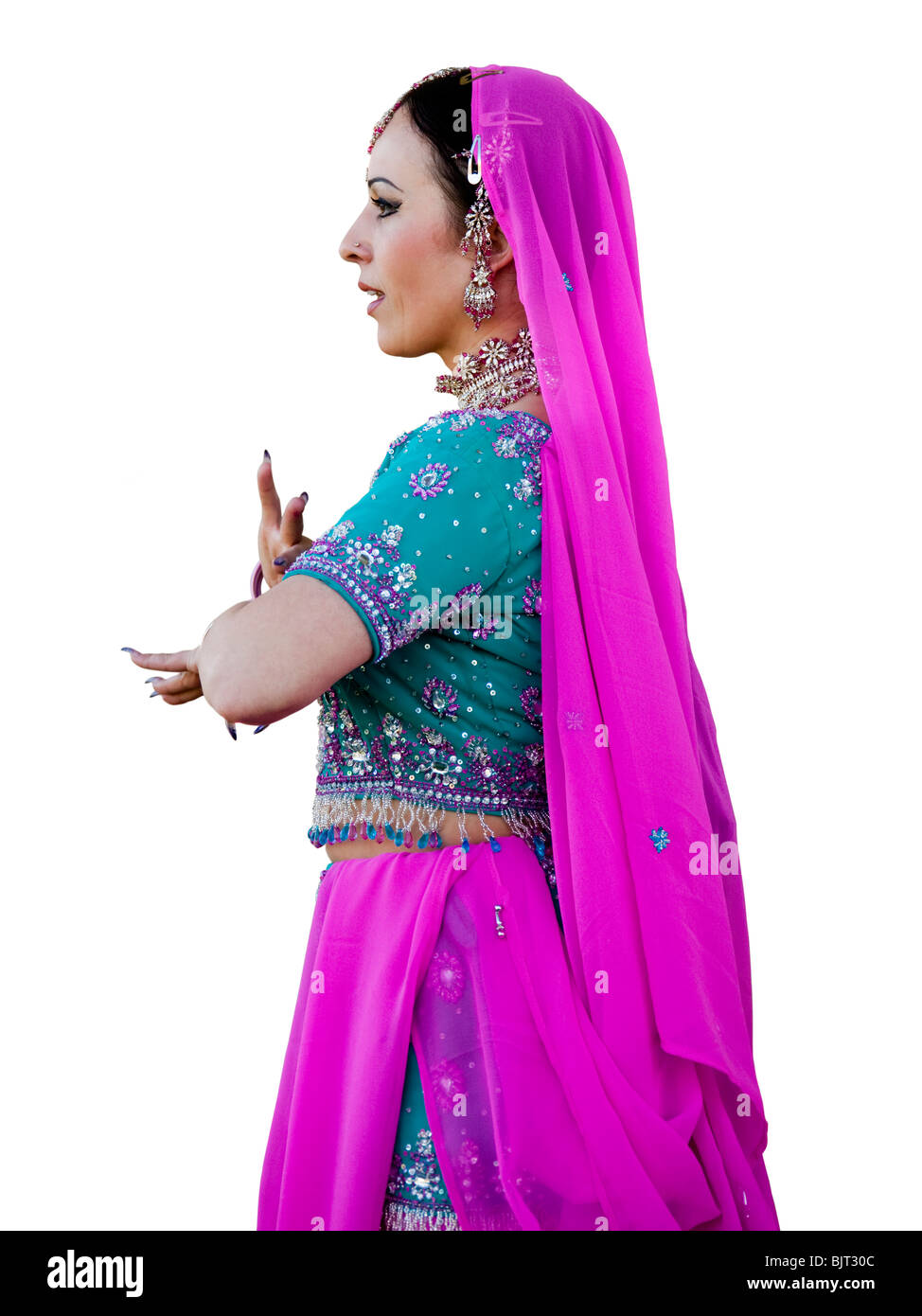 USA, Utah, Spanish Fork, Studioaufnahme Mitte erwachsenen Frau in  traditionelle indische Kleidung Stockfotografie - Alamy