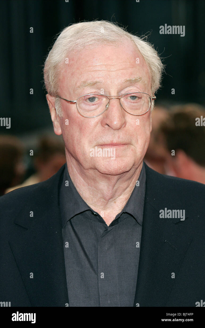 MICHAEL CAINE BATMAN beginnt PREMIER BERLIN BERLIN Deutschland 15. Juni 2005 Stockfoto