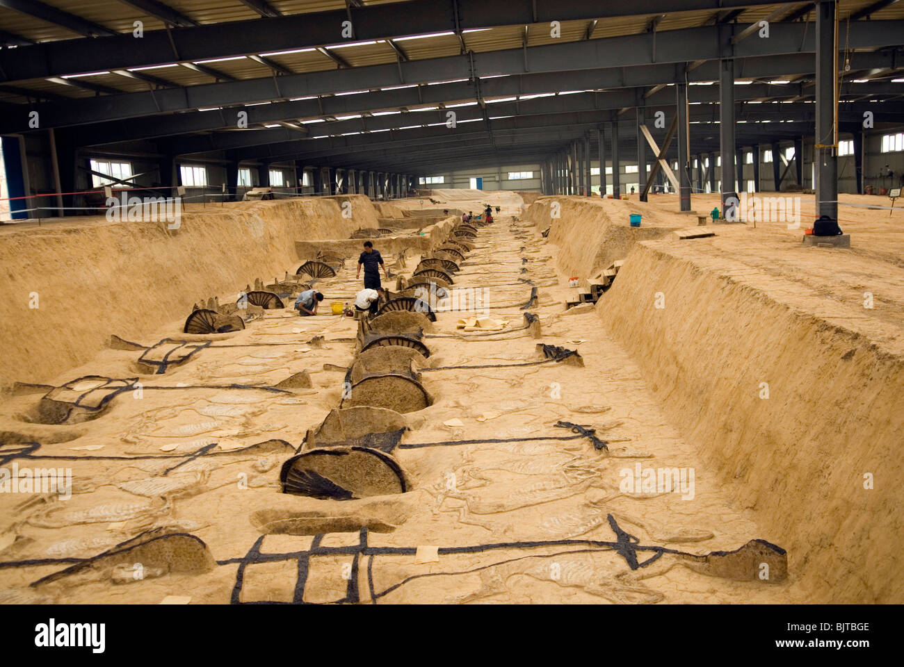 Ausgrabungen in der 2300 Jahre alte Gräber von Xiongjia Zhong, 40 km von Jingzhou. Provinz Hubei, China. Stockfoto
