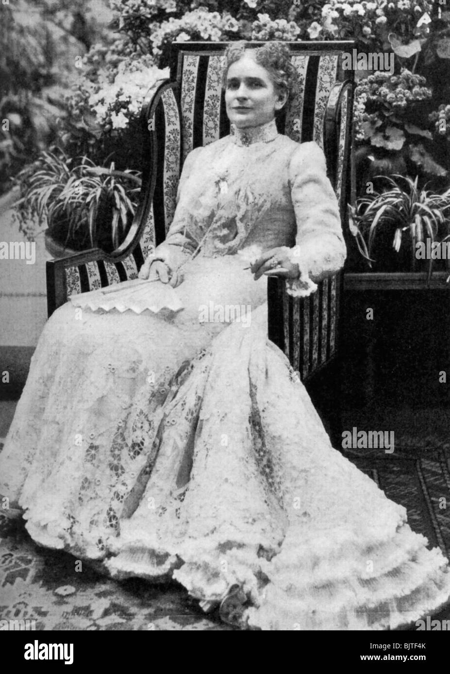 Ida Saxton McKinley, Frau des amerikanischen Präsidenten William McKinley, c 1900 (1908). Artist: Unbekannt Stockfoto