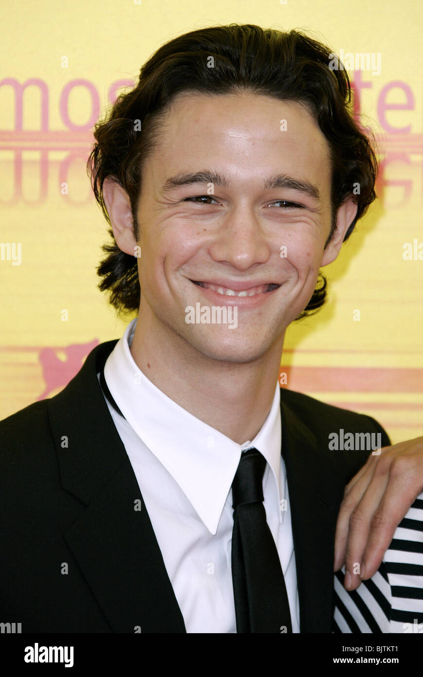 JOSEPH GORDON-LEVITT geheimnisvolle Haut PHOTOCALL LIDO Venedig Italien 3. September 2004 Stockfoto