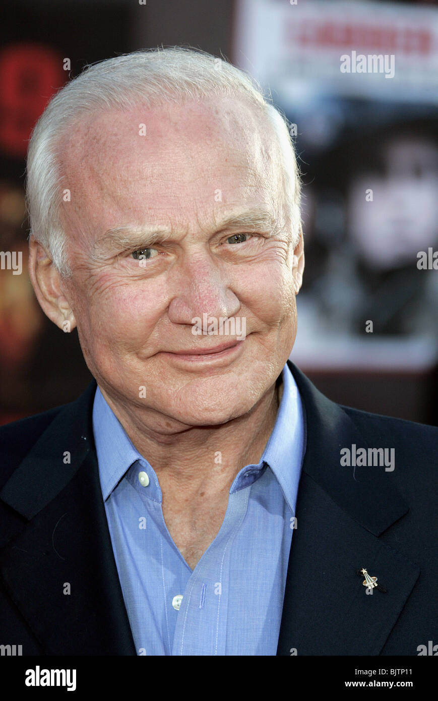 BUZZ ALDRIN LADDER 49 Welt FILM PREMIERE HOLLYWOOD LOS ANGELES USA 20. September 2004 Stockfoto