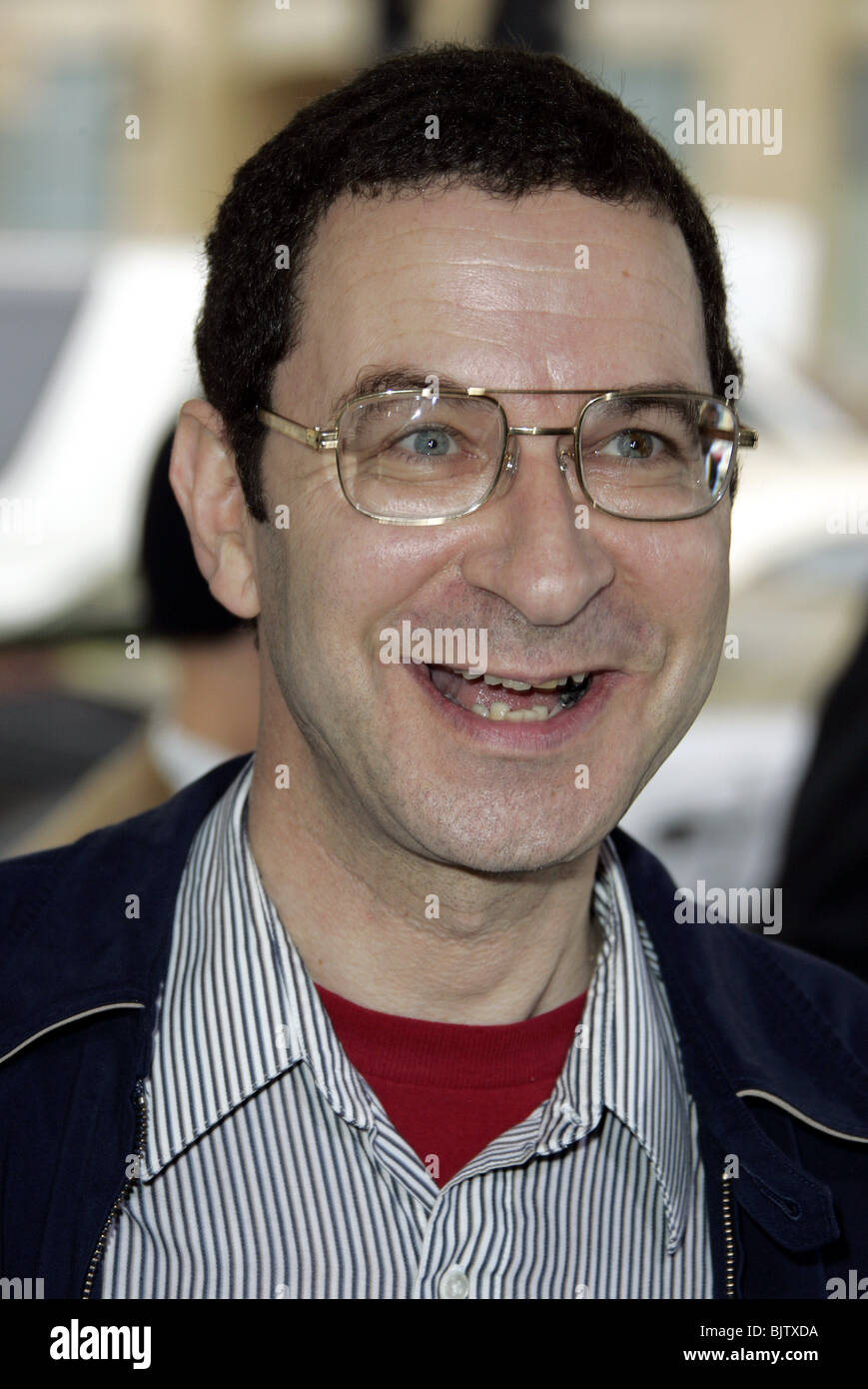 EDDIE DEEZAN POLAR EXPRESS Welt PREMIERE CHINESE THEATRE HOLLYWOOD LOS ANGELES USA 6. November 2004 Stockfoto