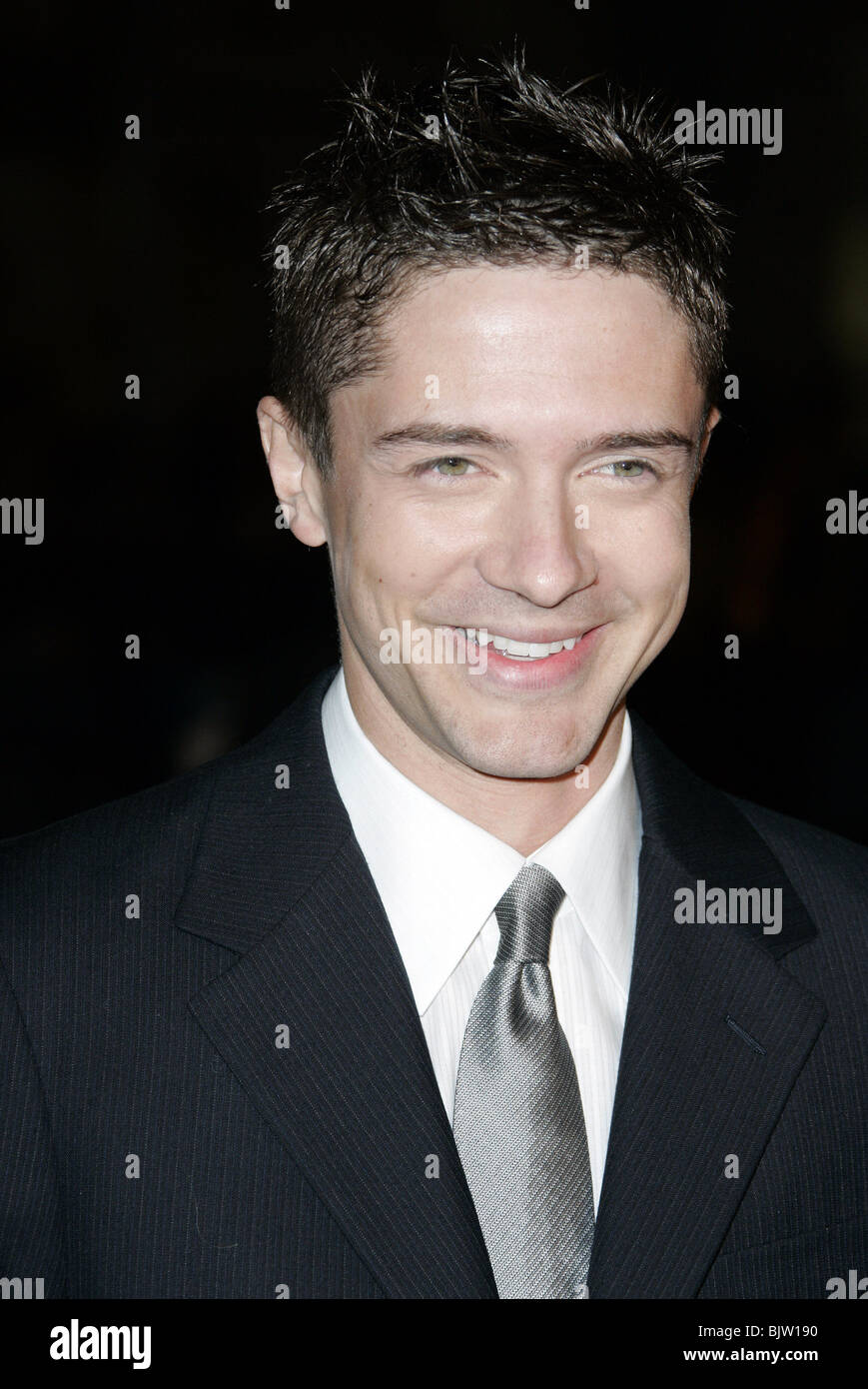 TOPHER GRACE IN guten Unternehmen FILM PREMIERE CHINESE THEATRE HOLLYWOOD LOS ANGELES USA 6. Dezember 2004 Stockfoto
