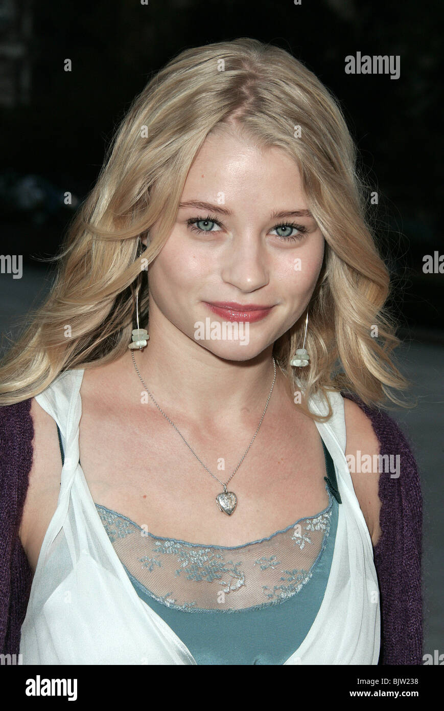 EMILIE DE RAVIN ABC TV SUMMER PRESS TOUR CENTURY CITY LOS ANGELES USA 13. Juli 2004 Stockfoto