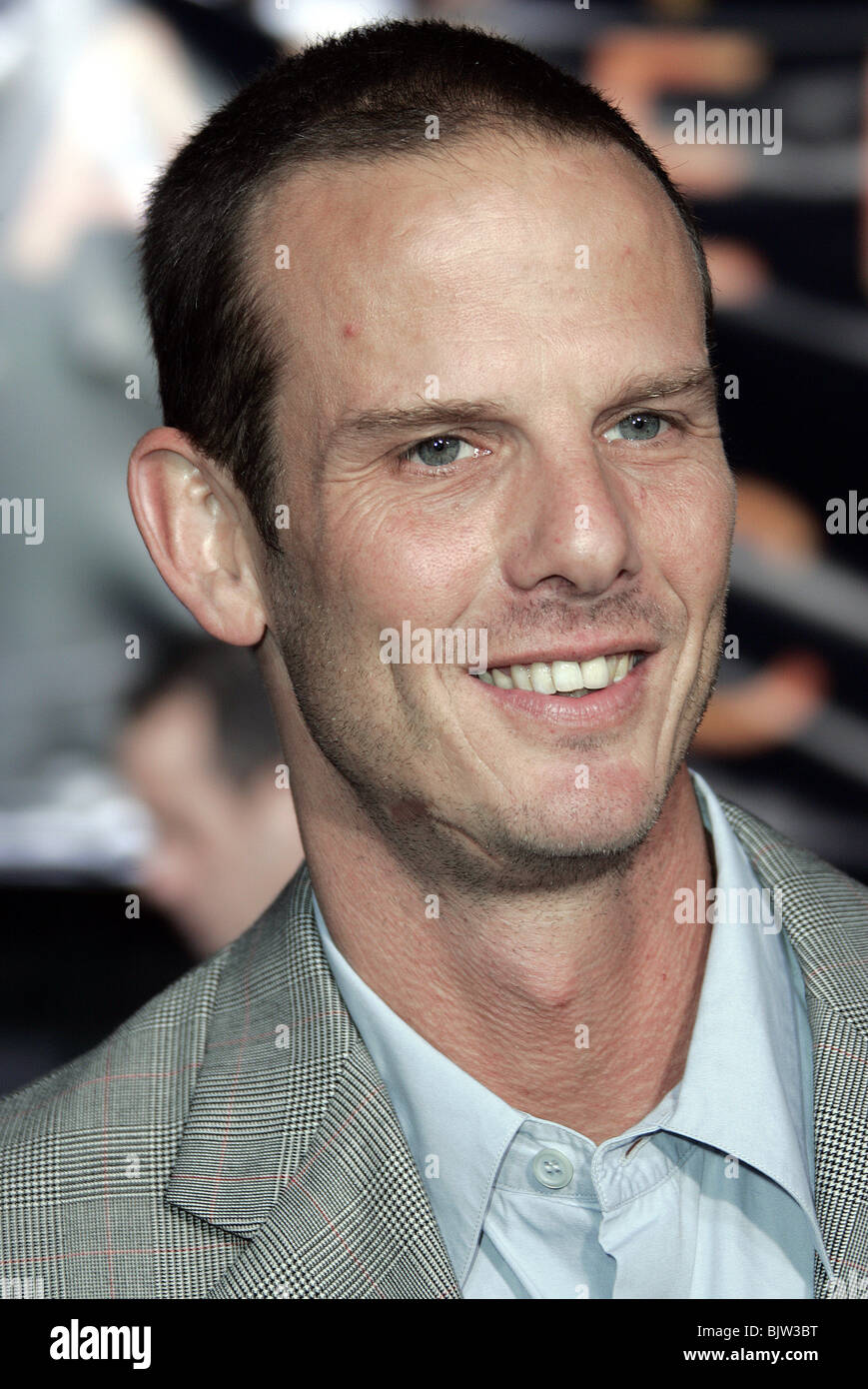 PETER BERG Sicherheiten FILM Weltpremiere ORPHEUM THEATRE LOS ANGELES USA 2. August 2004 Stockfoto