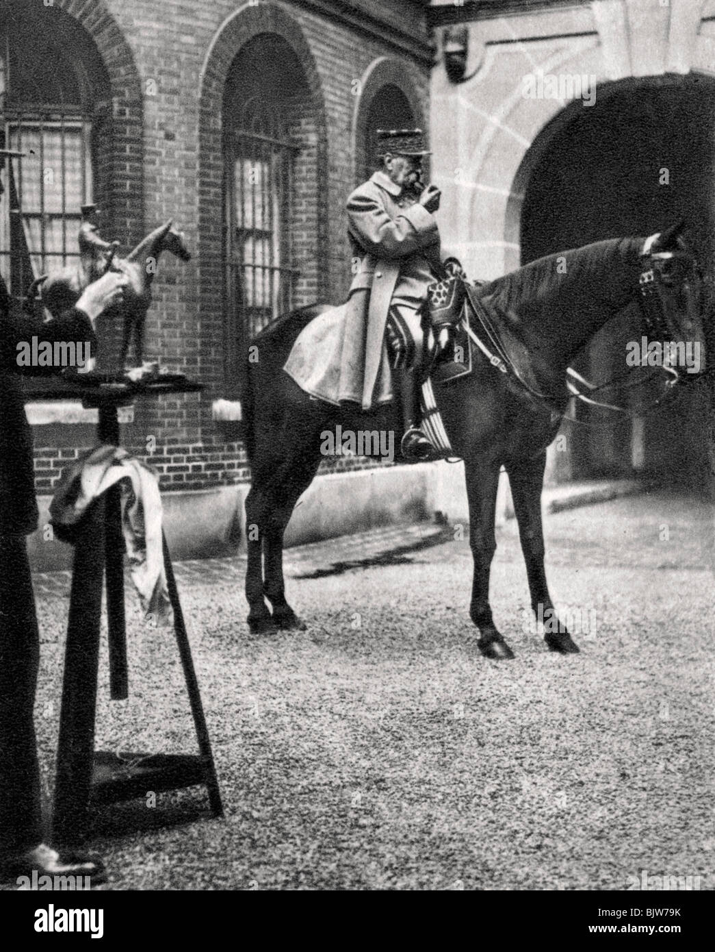 Ferdinand Foch, französischer Soldat und Held des Ersten Weltkriegs, 1922. Artist: Unbekannt Stockfoto