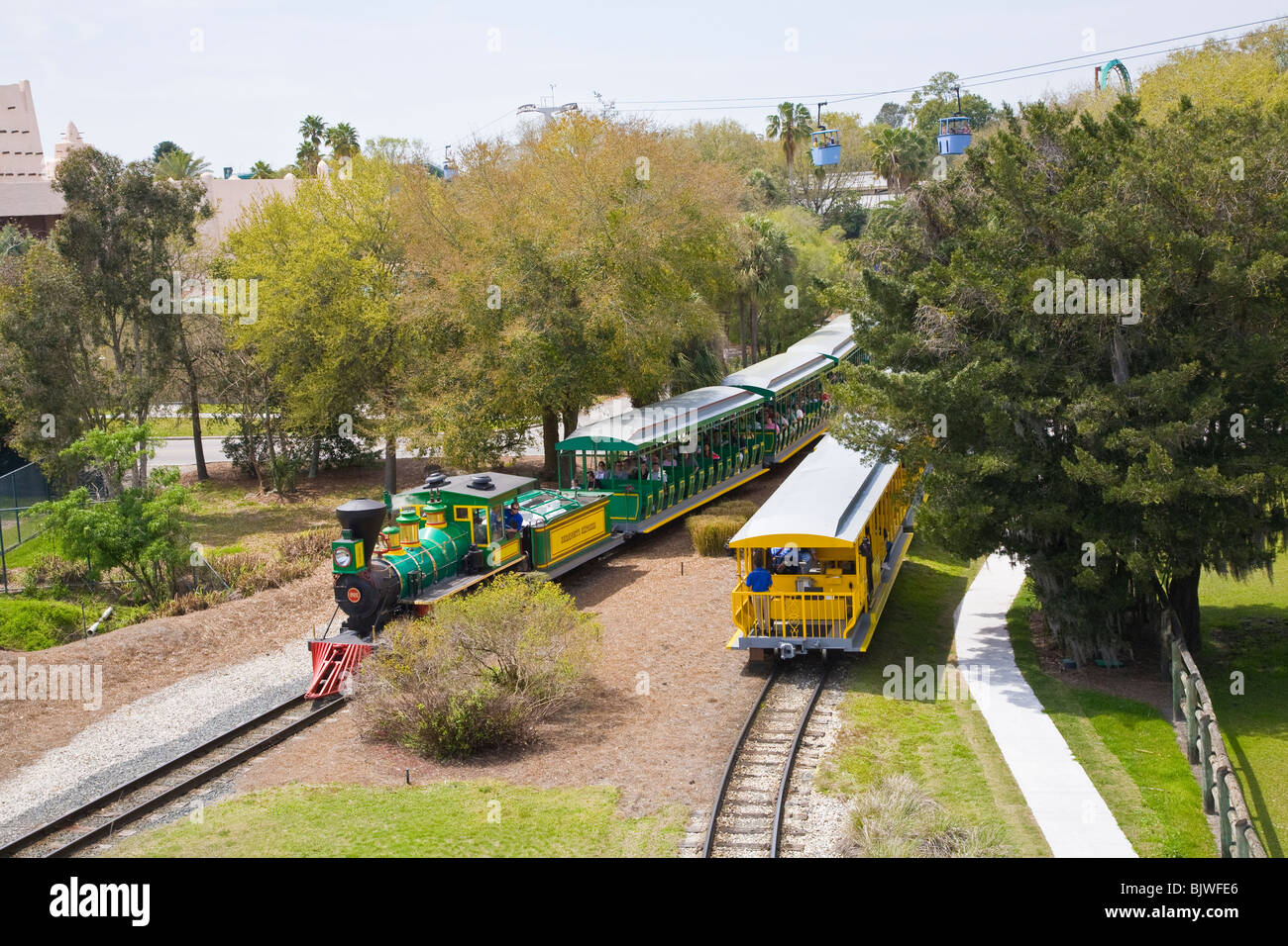 Serengeti Express Zug eine alte altmodische Stream Lokomotive Zug in Busch Gardens in Tampa Florida Stockfoto