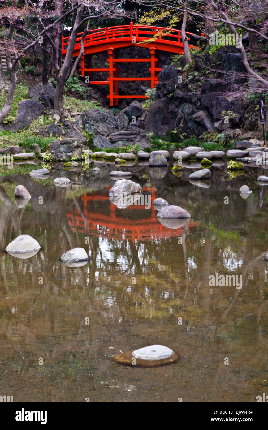 Tsutenkyo Brücke bei Koishikawa Korakuen-Garten Stockfoto