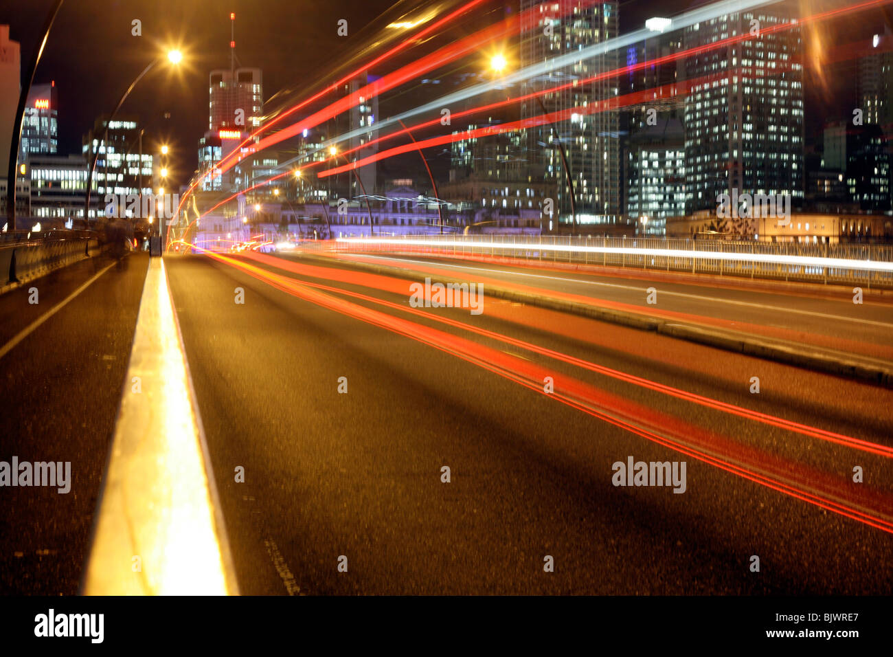 Verkehr geht schnell manuell verwischen Technik, Road, South Bank, Brisbane, Australien Stockfoto