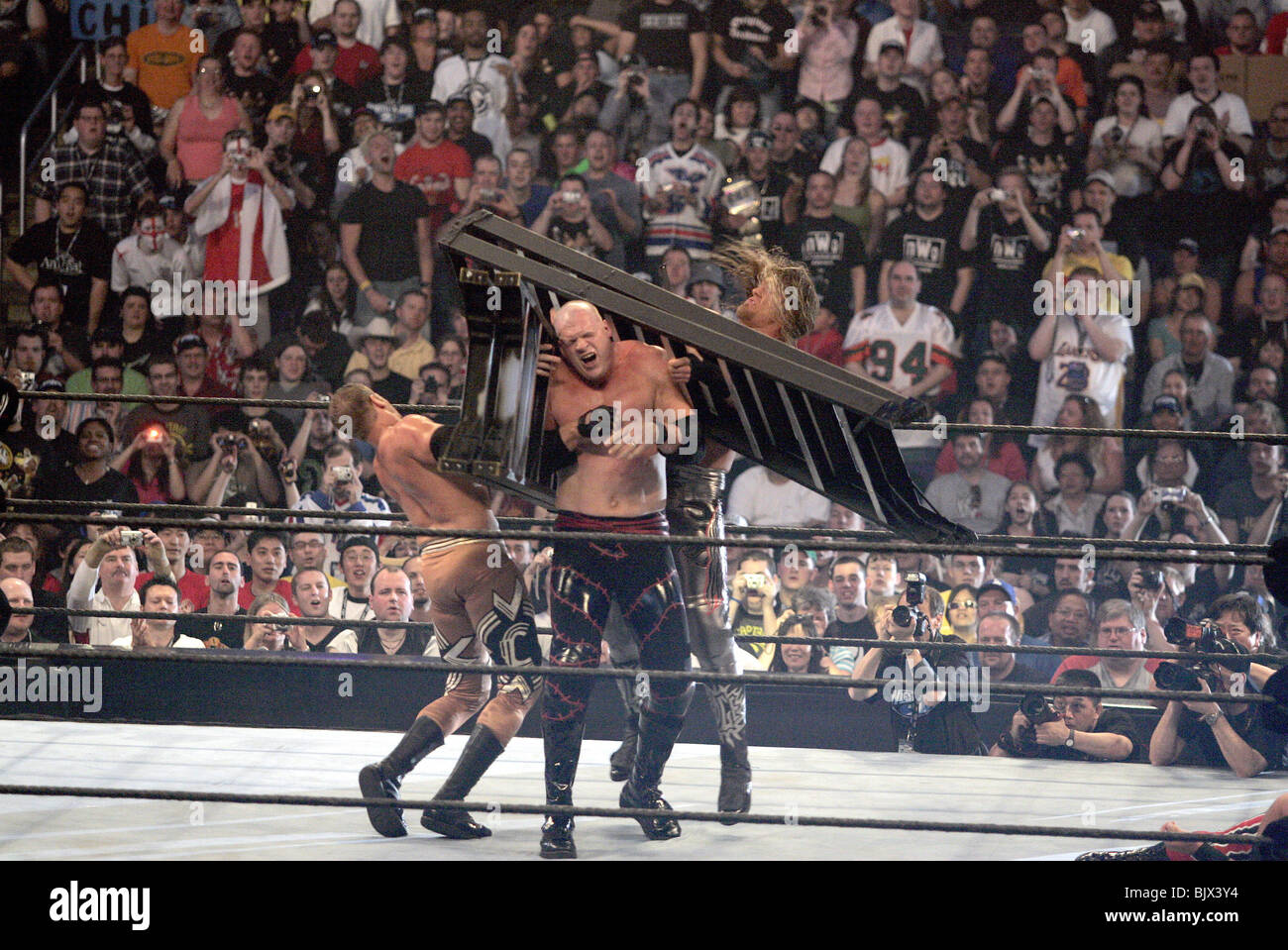 KANE WRESTLEMANIA 21 geht HOLLYWOOD STAPLES CENTER in LOS ANGELES USA 3. April 2005 Stockfoto