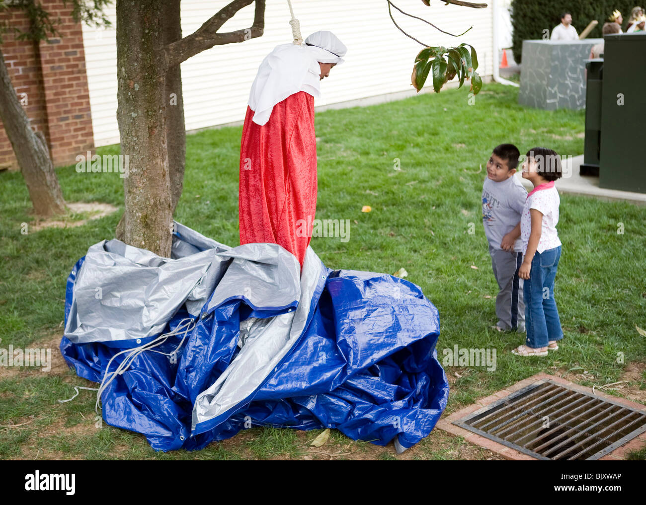 Reenactment der Passion Christi am Karfreitag von christlichen Mitglieder der hispanischen Gemeinschaft in Cookeville Tennessee Stockfoto Reenactment der Passion Christi am Karfreitag von christlichen Mitglieder der hispanischen Gemeinschaft in Cookeville Tennessee Stockfoto