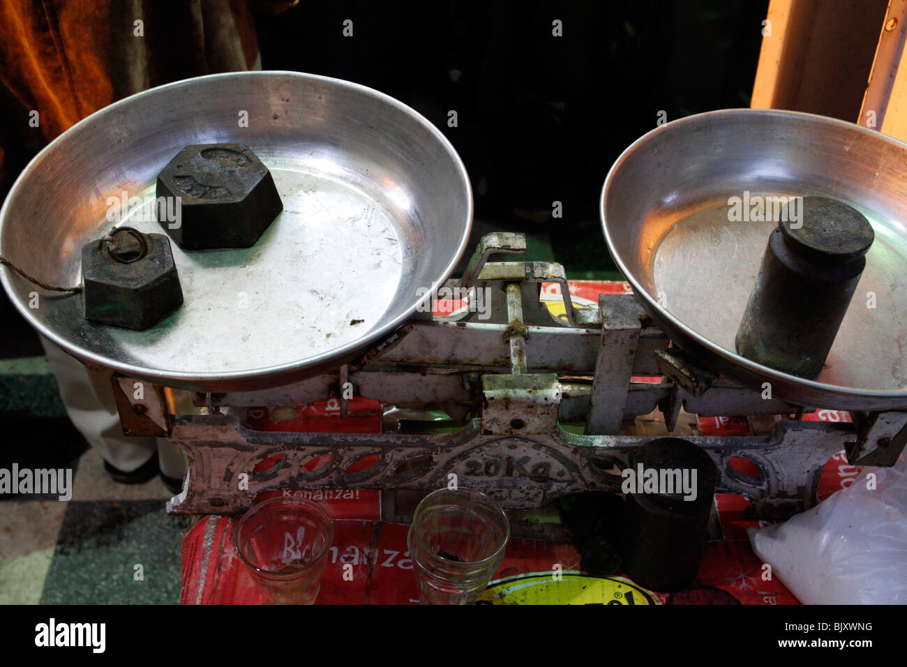 Alte Waage in einem Shop in Damaskus, Syrien. Stockfoto
