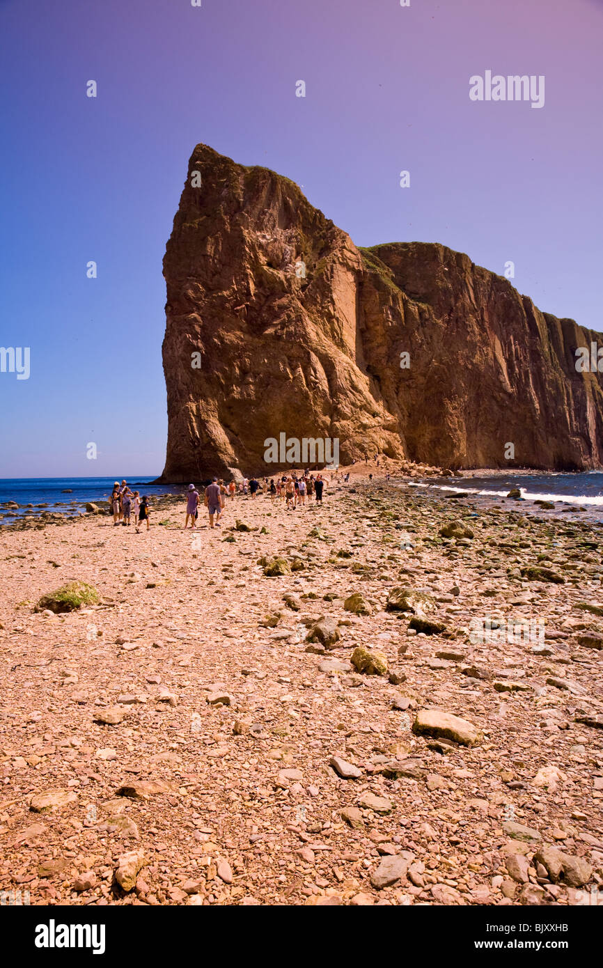 Perce Rock eine monolithische 400 Meter langen Wand des Felsens ist der Gaspe Halbinsel berühmtesten Wahrzeichen Perce Quebec Kanada Stockfoto