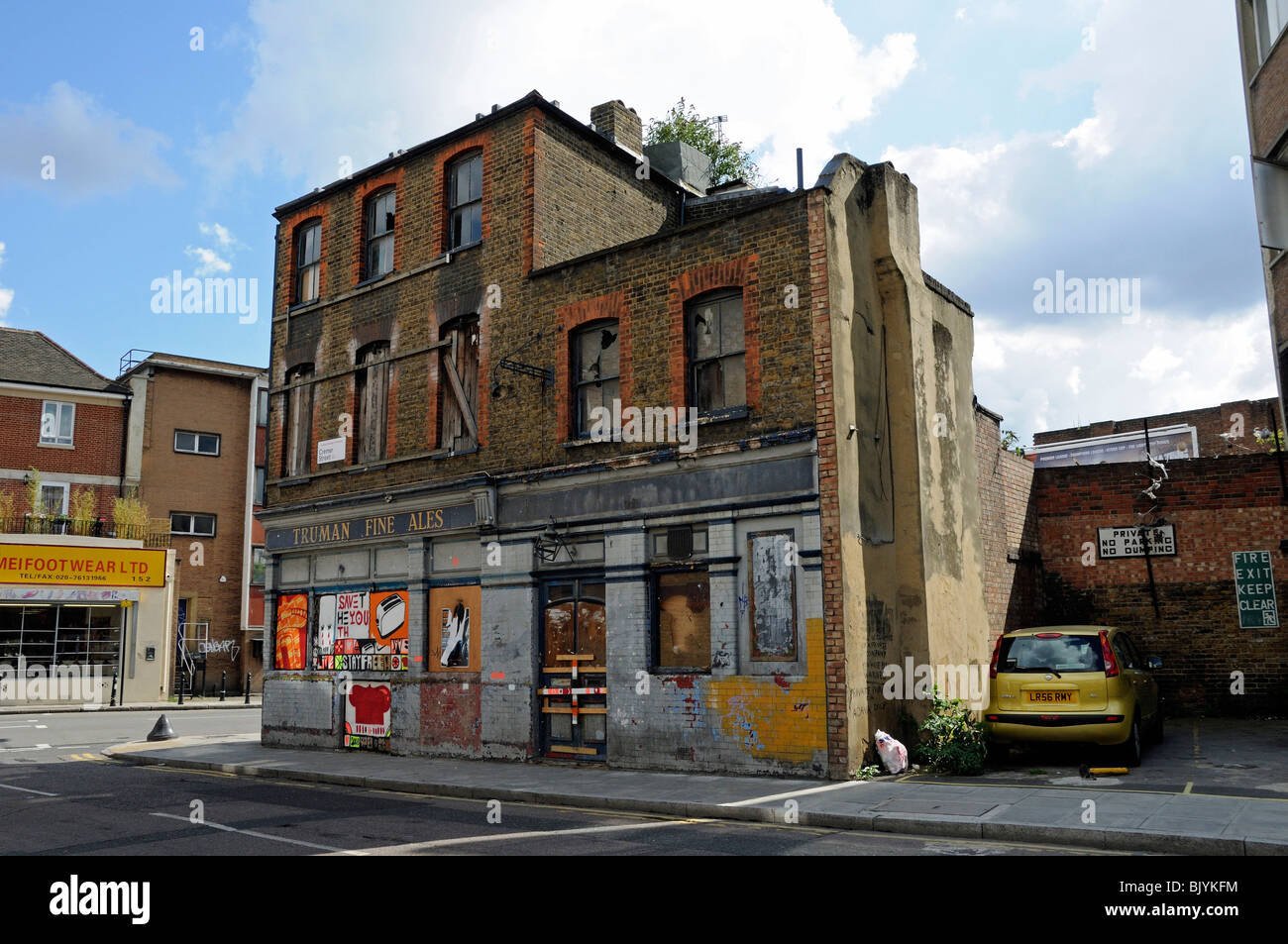 Die Flying Scud, verlassenen öffentlichen Haus 137 Hackney Road, Ecke Cremer Street Shoreditch Hackney London England UK Stockfoto