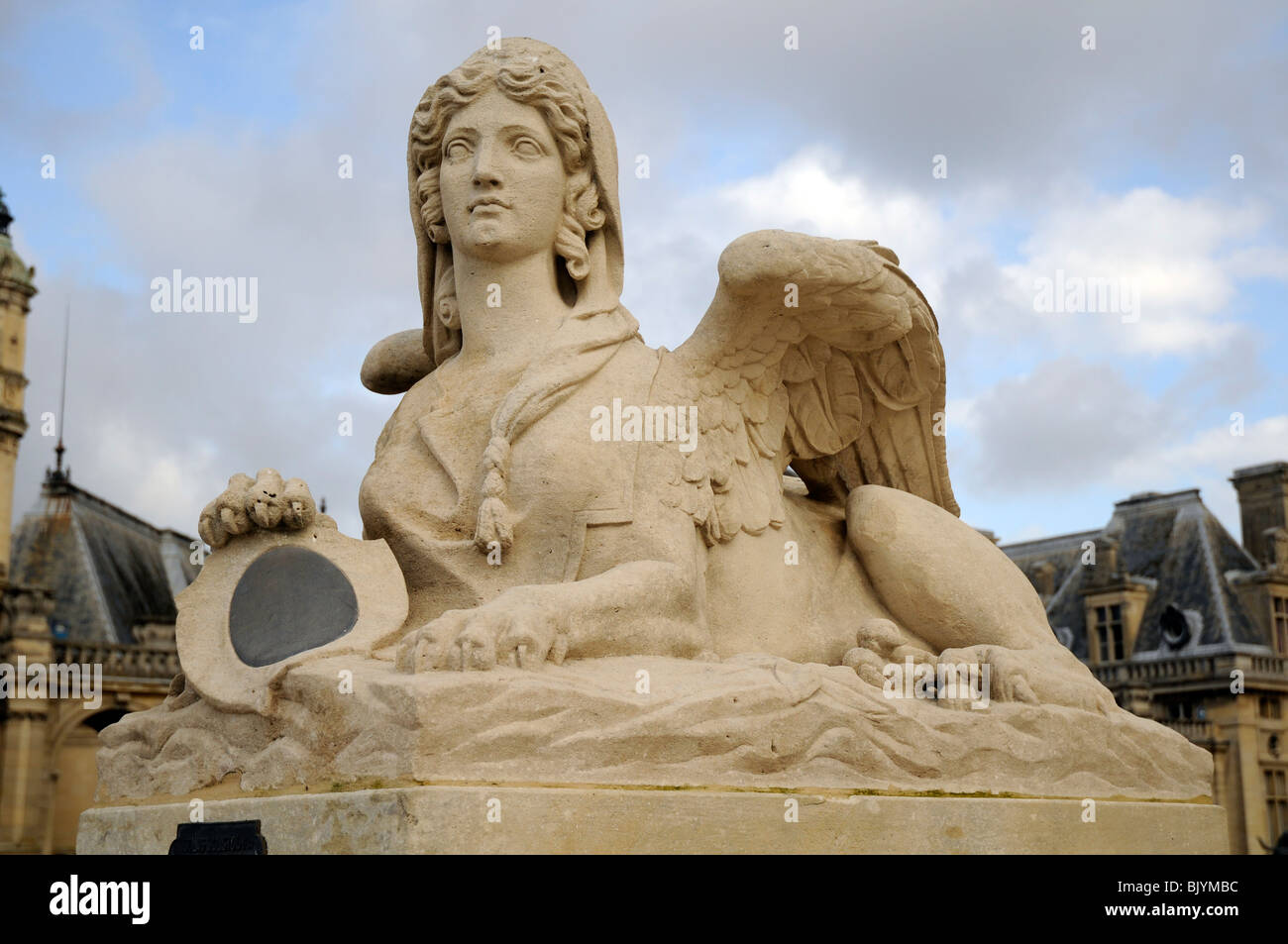 Griechischen Stil Sphinx-Statue im Garten von Chantilly Chateau, Frankreich. Stockfoto