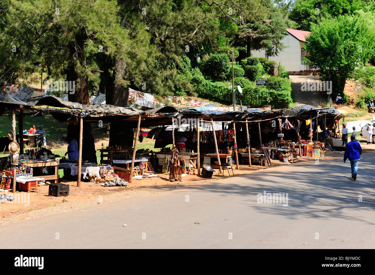 Souvenir-Stände in Hauptstraße der alten Goldminen Stadt der Pilger Ruhe in der Provinz Mpumalanga, Südafrika Stockfoto