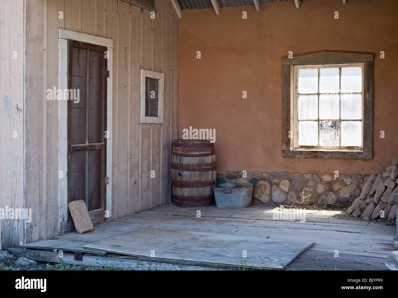 Einem alten Adobe-Haus in Billy the Kid Wildwest Stadt Lincoln, New Mexico. Stockfoto