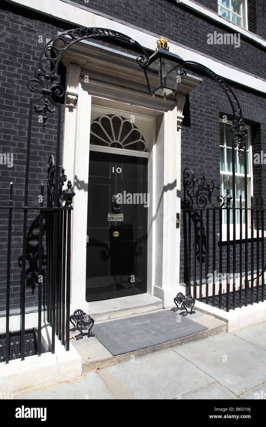 Haustür auf Nummer 10 Downing Street Stockfoto