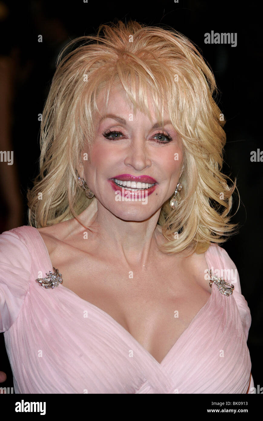 DOLLY PARTON VANITY FAIR PARTY 2006 MORTONS WEST HOLLYWOOD LOS ANGELES USA 05 März 2006 Stockfoto