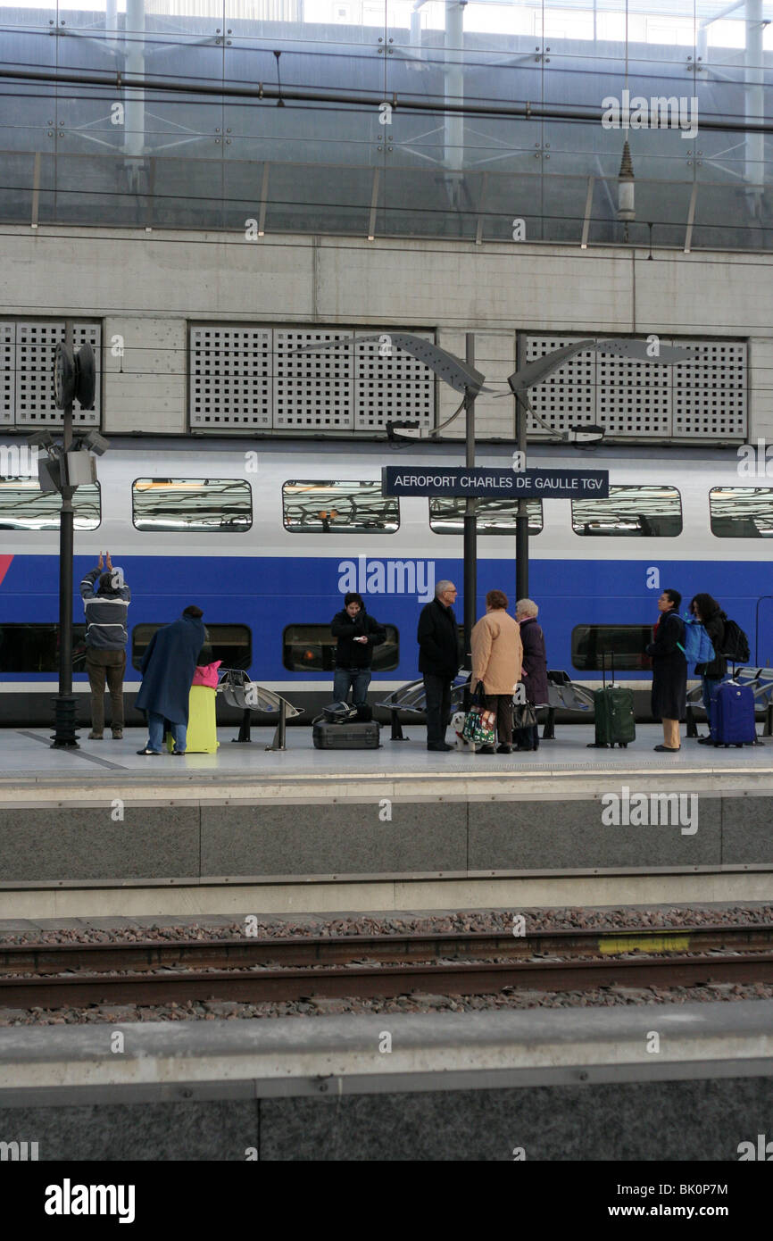 Flughafen Charles de Gaulle, Zugverbindung. Stockfoto