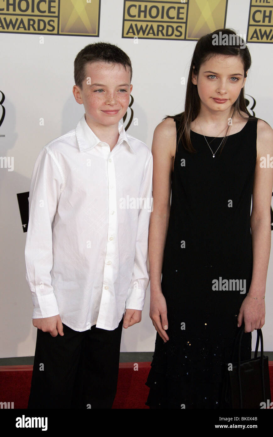 ALEX ETEL & FLORA CROSS 11. CRITICS CHOICE AWARDS SANTA MONICA California USA 9. Januar 2006 Stockfoto