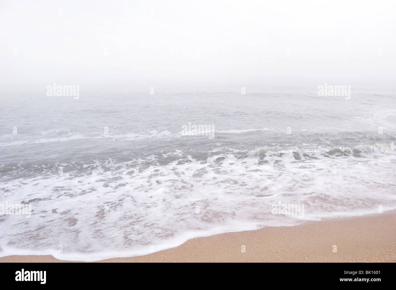 Nebel über dem Asowschen Meer. Ukaine Stockfoto