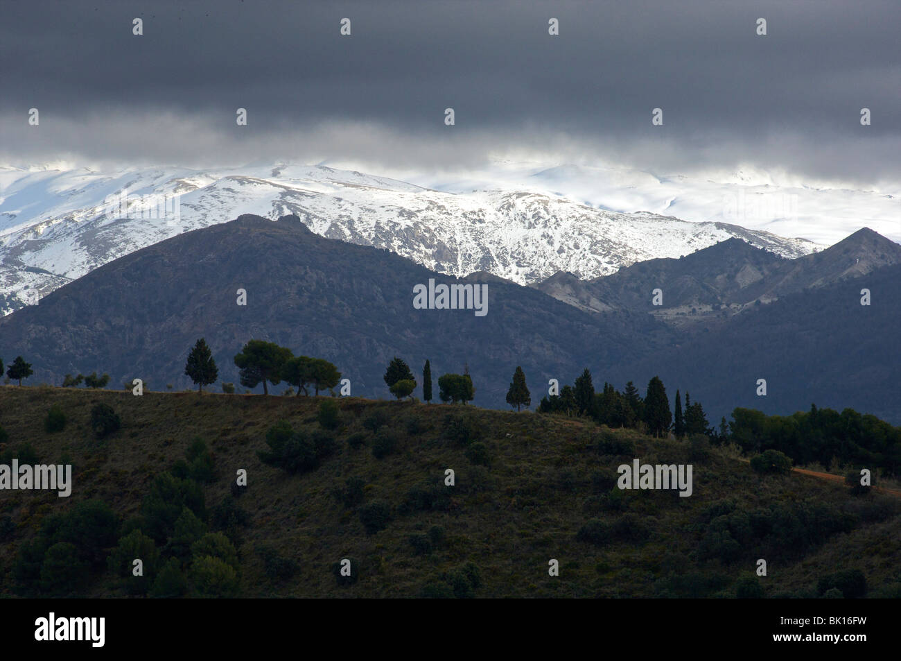 Granada, Blick auf die Sierra Nevada Stockfoto