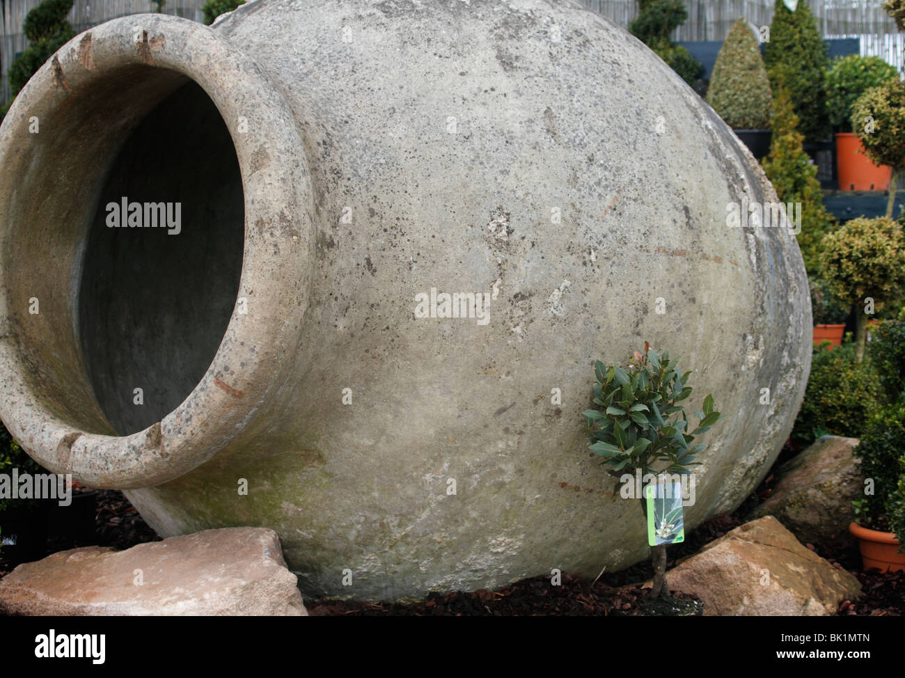 Eines der emblematischen riesigen Töpfen der Brookfields ist ein Synonym Stockfoto