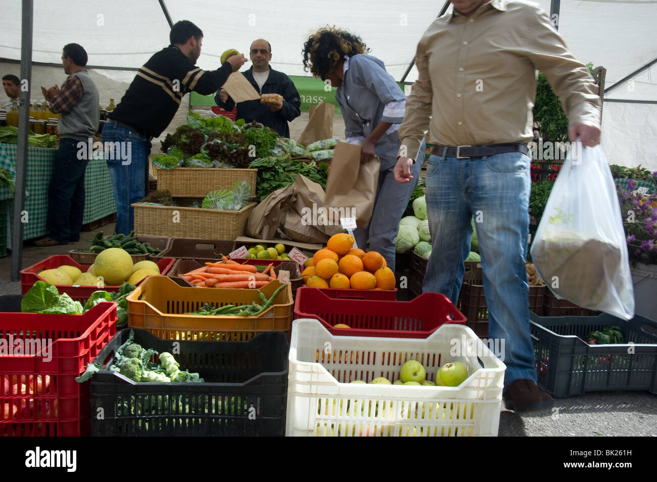 Bio Marktplatz Souk El Tayeb in Beirut Stadtzentrum Libanon Stockfoto