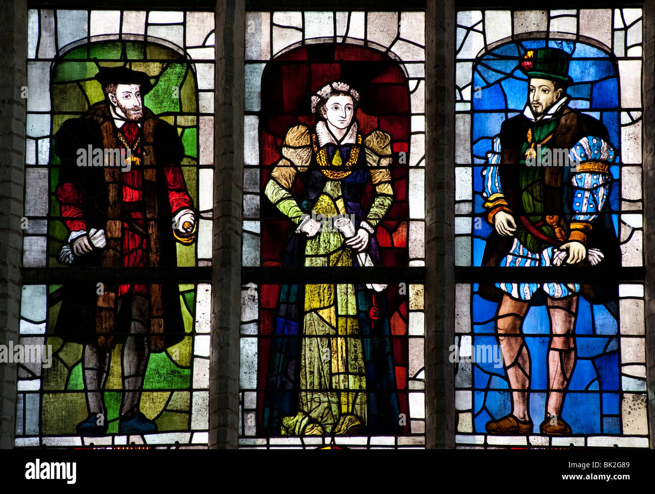 Glasfenster in der Oude Kerk oder alte Kirche in Delft Niederlande Stockfoto