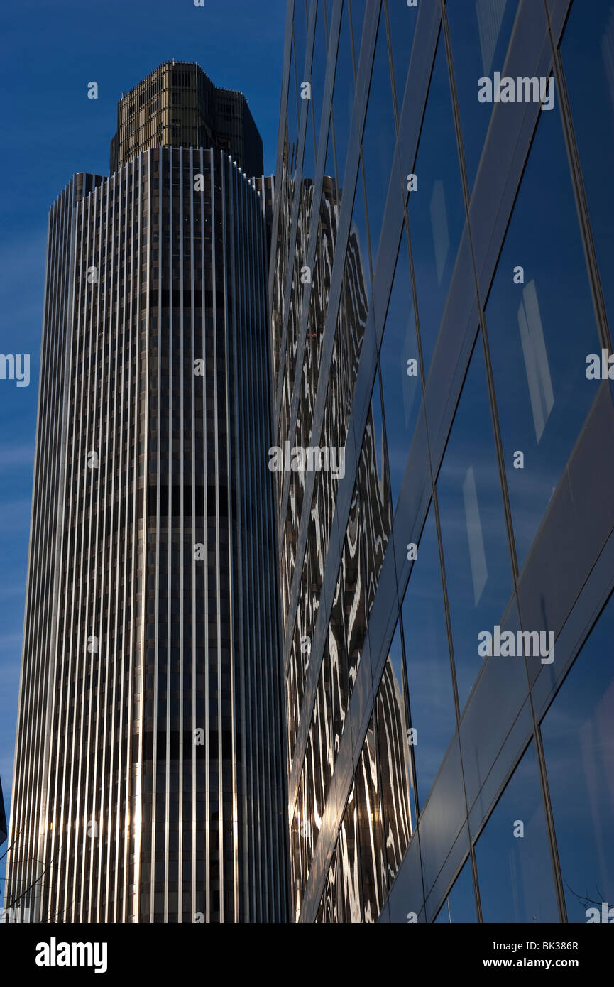 Blick auf den Natwest Bank Tower in London, England, Vereinigtes Königreich Stockfoto