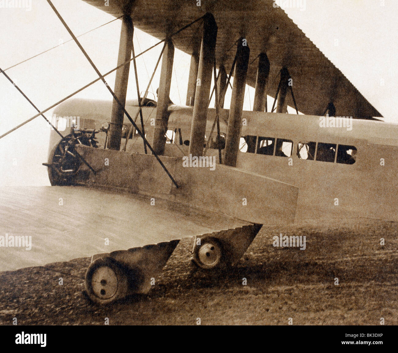 Die Farman F.60 Goliath Passagier Doppeldecker mit Platz für zwölf Passagiere. Detail mit offenem Cockpit und Rumpf. Stockfoto