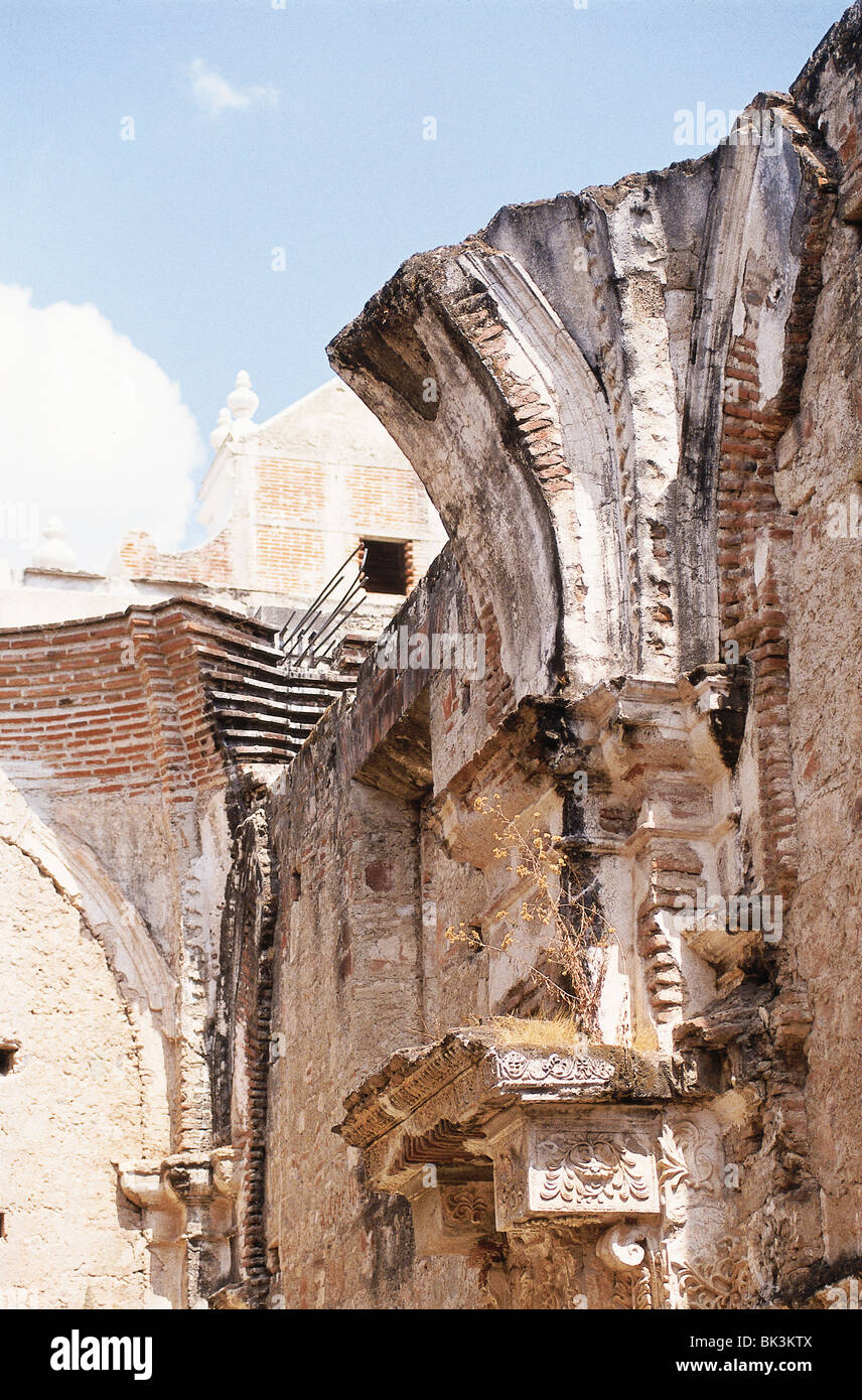 Gebäude beschädigt durch Erdbeben in Antigua, Guatemala Stockfoto