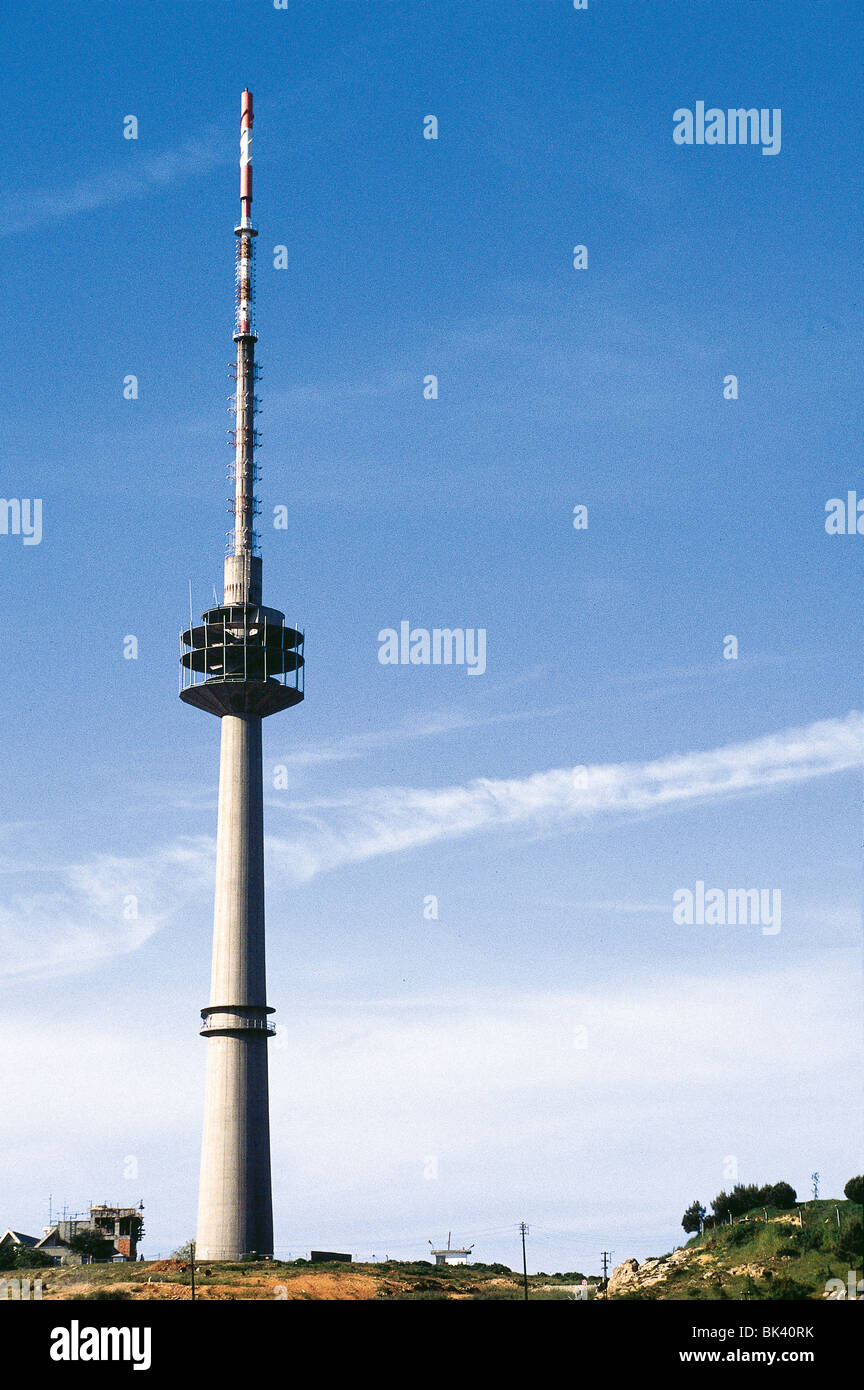 Fernsehturm Camlica TRT auf dem Camlıca Hilll in Üsküdar, Istanbul, Türkei Stockfoto