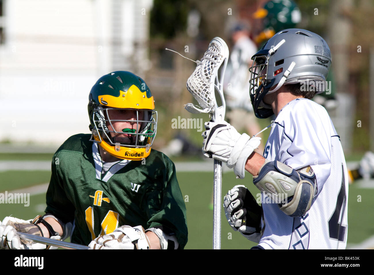 Jungen High School Lacrosse Spiel. Stockfoto