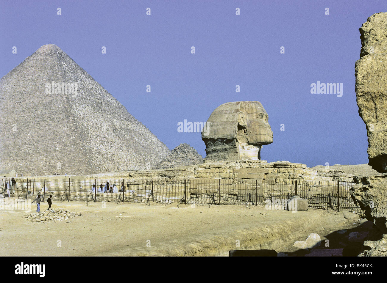 Die große Sphinx und der großen Pyramide des Cheops in Giza, Ägypten Stockfoto