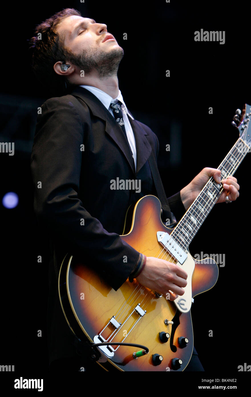 5. August 2007 führt bei dem Festival 2007 Jungfrau - Baltimore, Maryland - Gitarrist Daniel Kessler von Interpol. Stockfoto