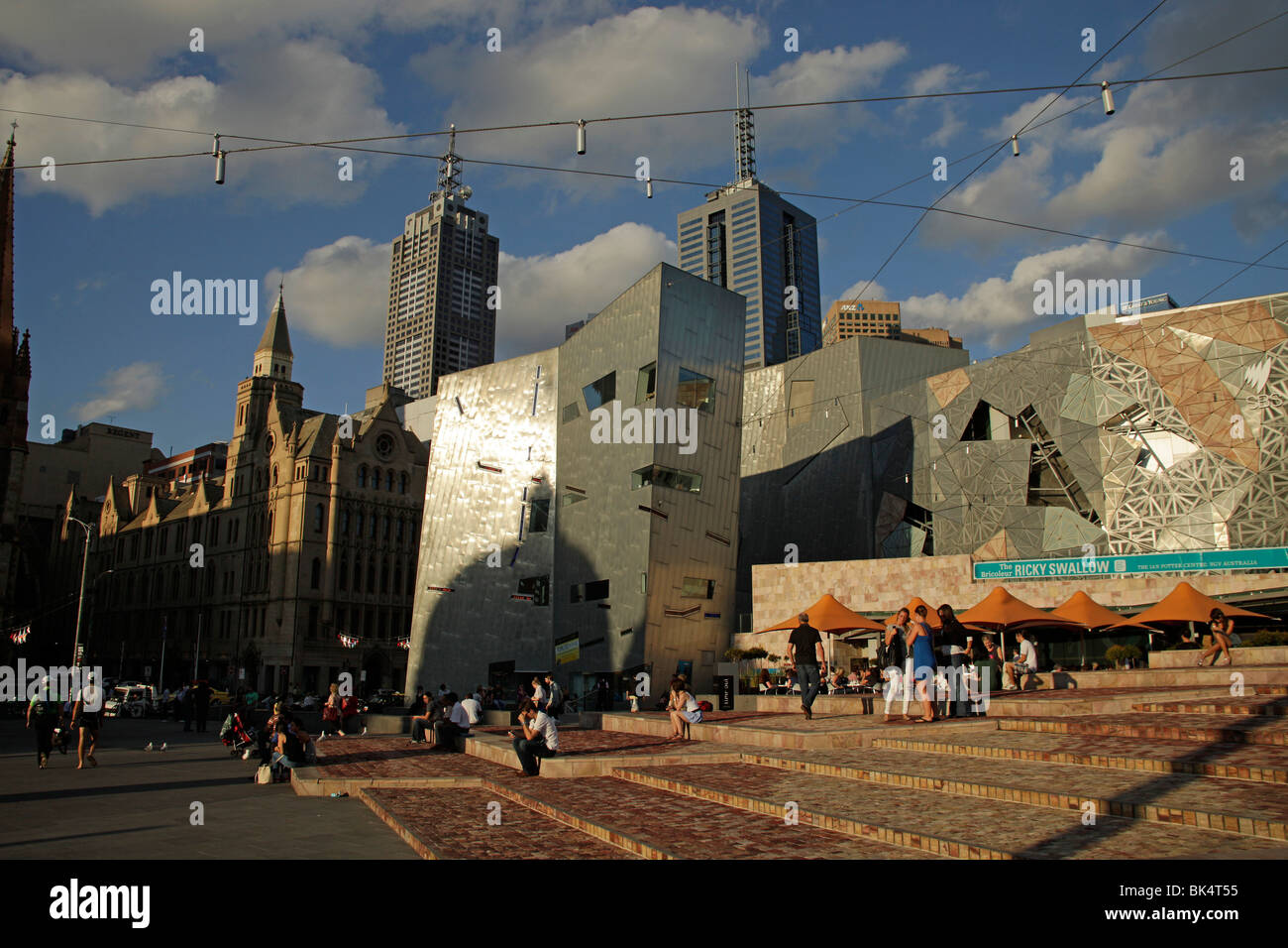 Architektur am Federation Square in Melbourne, Victoria, Australien Stockfoto