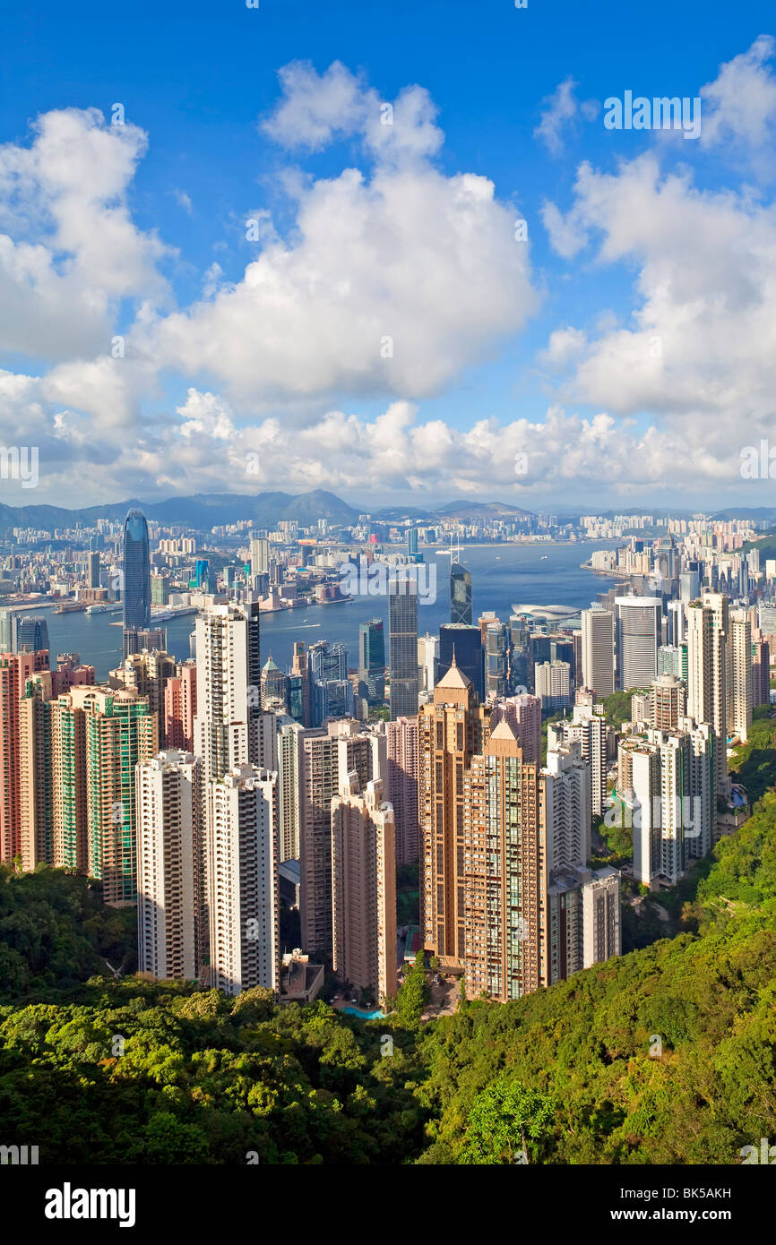 Blick vom Victoria Peak, Skyline der Stadt und den Victoria Harbour, Hongkong, China, Asien Stockfoto